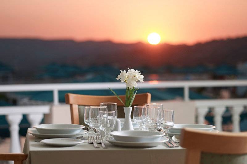 Mitsis Family Village Beach Hotel