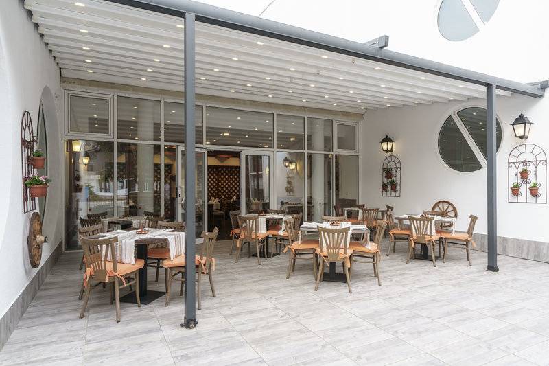 AluaSun Helios Beach