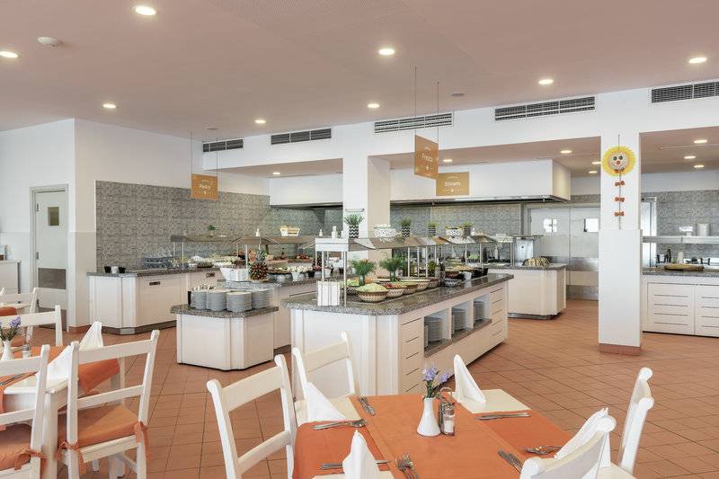 AluaSun Helios Beach