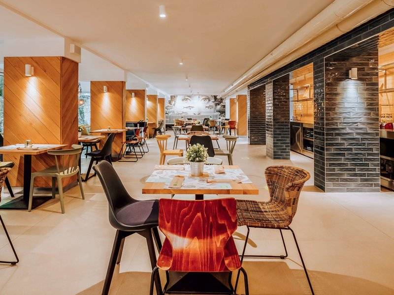 ibis Styles Golden Sands Roomer Hotel