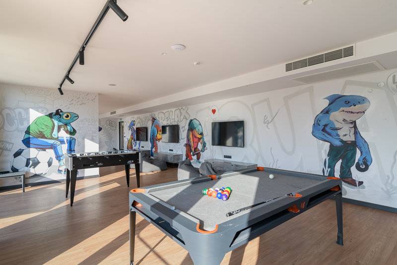 Ensana Aquahouse Hotel