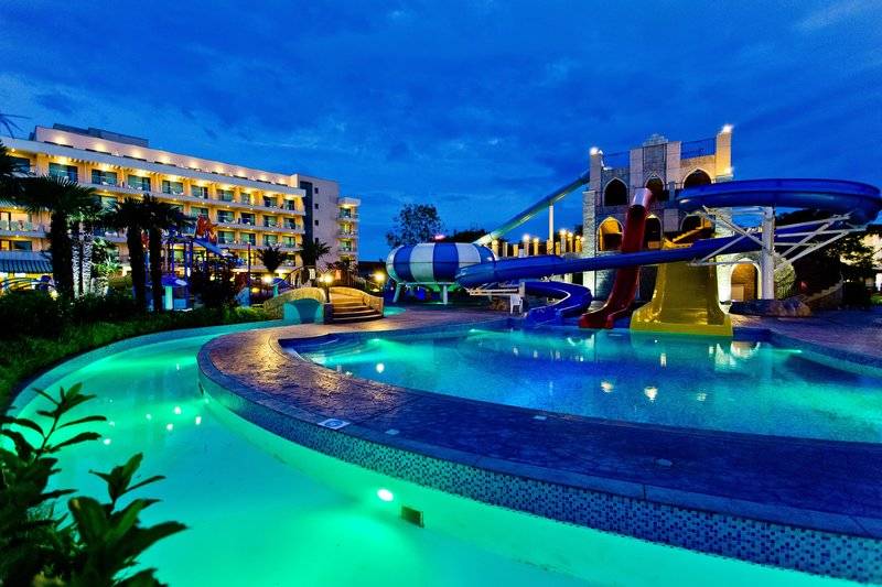 DIT Evrika Beach Club Hotel - All Inclusive