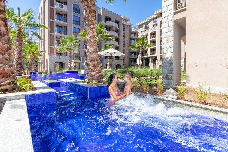 Cascadas Family Resort