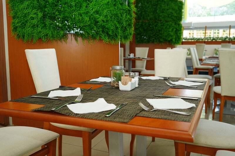 Sol Marina Palace Hotel