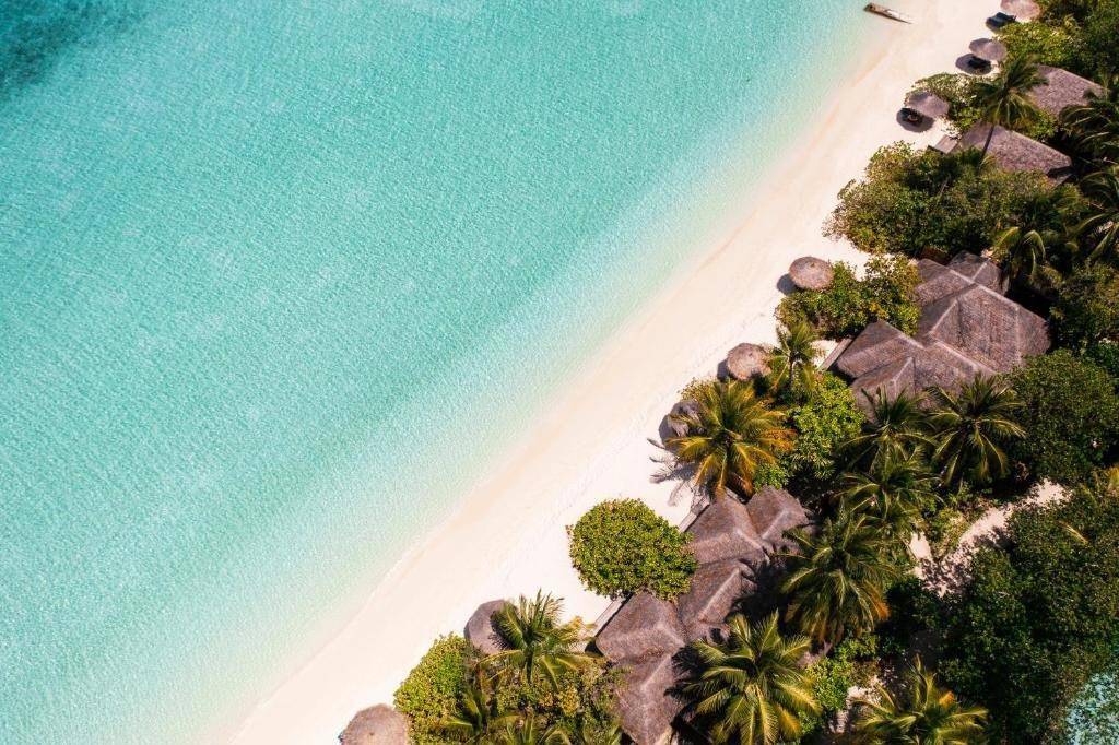 Veligandu Island Resort & Spa