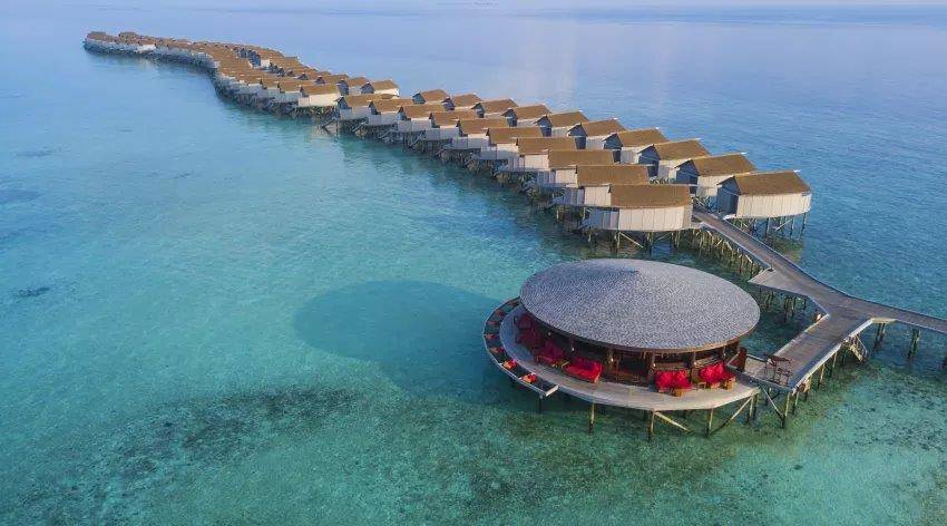 Centara Ras Fushi Resort & Spa Maldives
