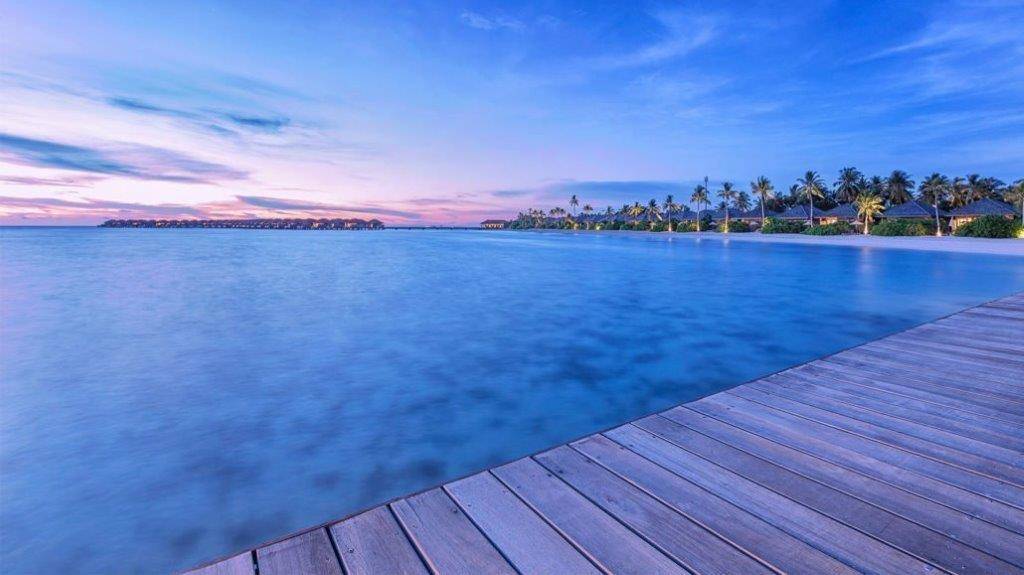 Hurawalhi Island Resort