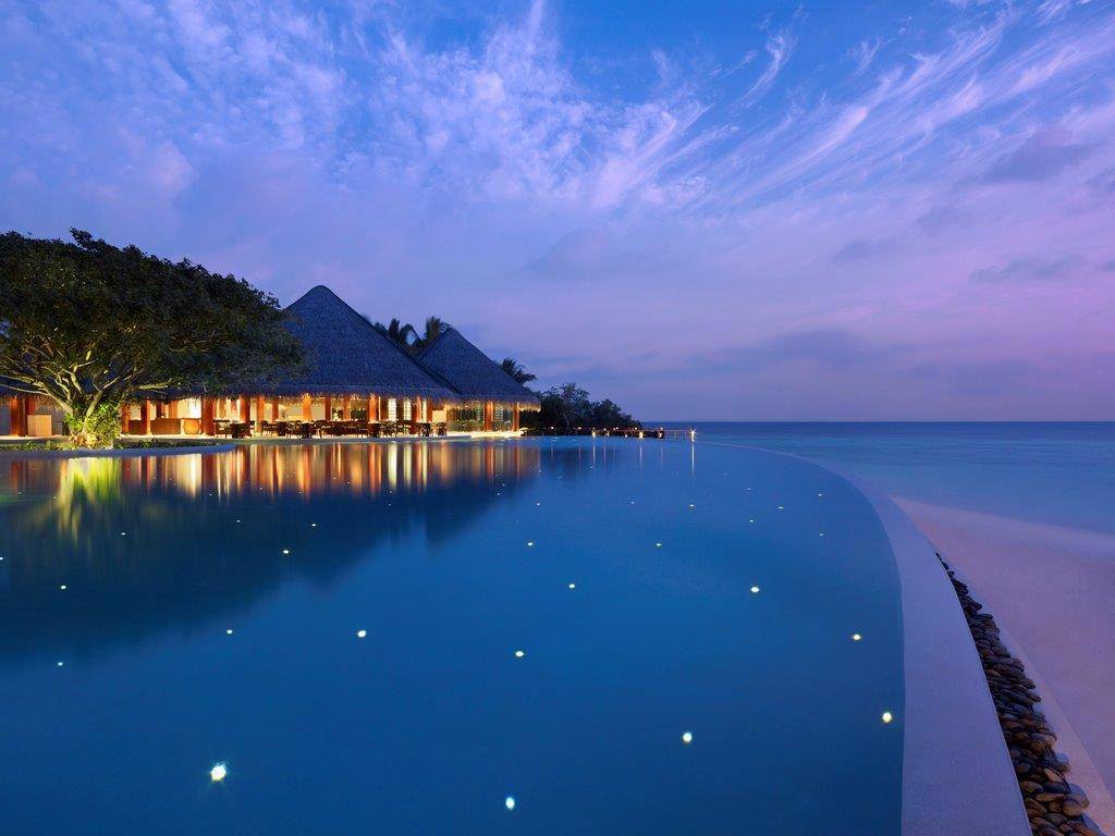 Dusit Thani Maldives