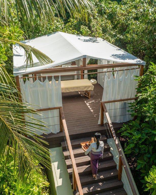 Dusit Thani Maldives