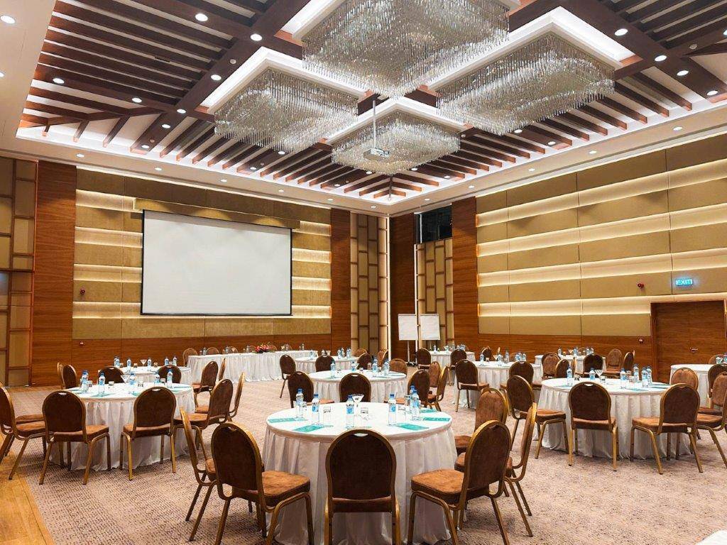 Ocean's Creek Beach Hotel