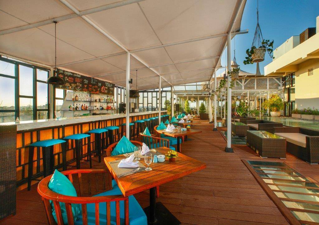 De Vins Sky Seminyak Hotel