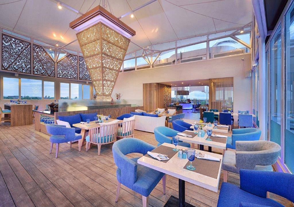 De Vins Sky Seminyak Hotel