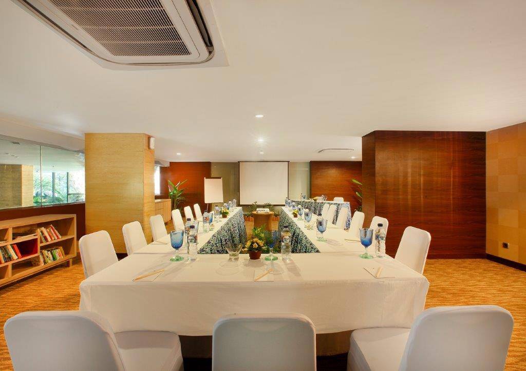 De Vins Sky Seminyak Hotel