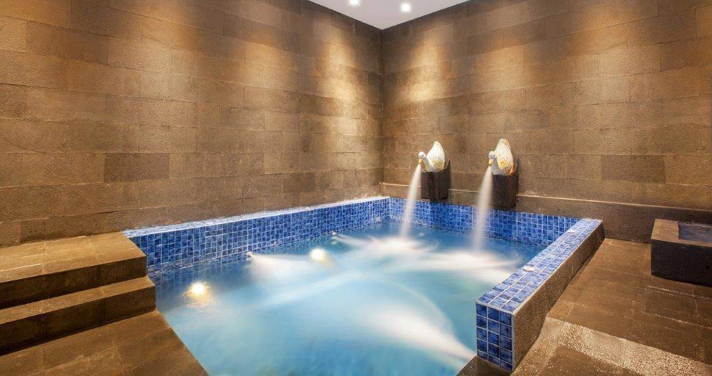 De Vins Sky Seminyak Hotel