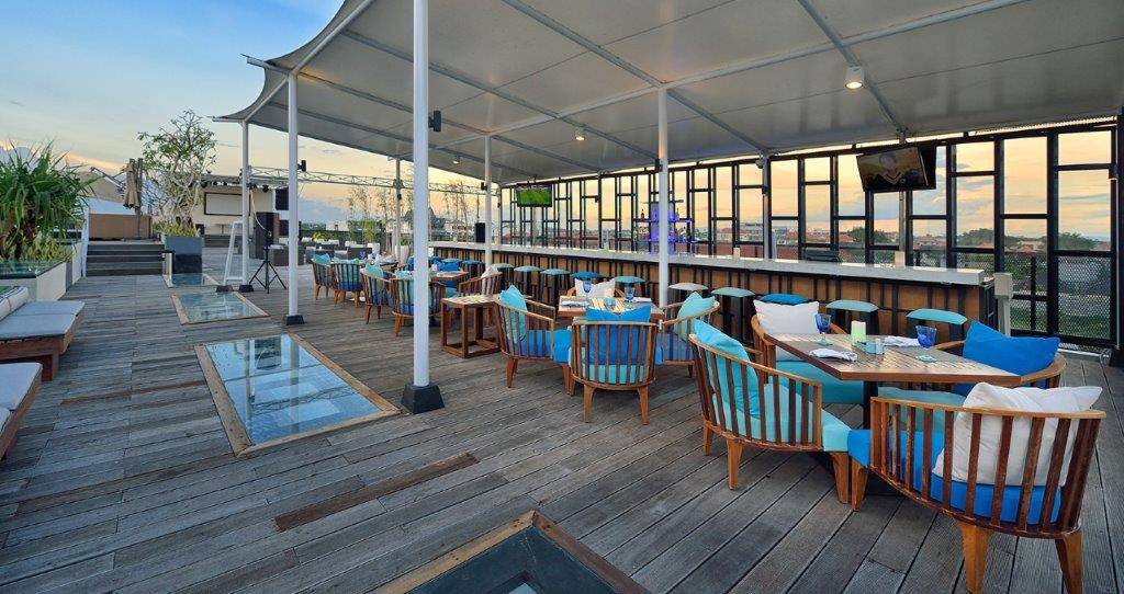 De Vins Sky Seminyak Hotel