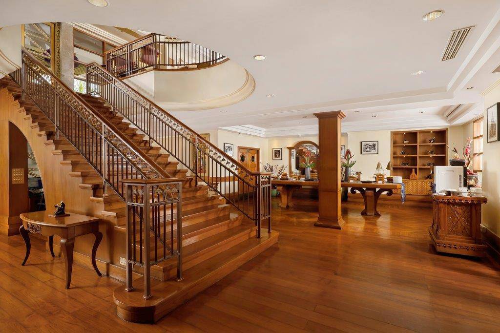 Nusa Dua Beach Hotel & Spa