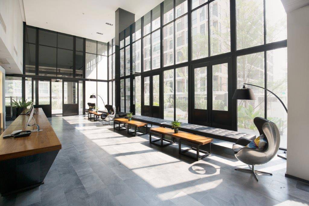 Cross Vibe Bangkok Sukhumvit Hotel 