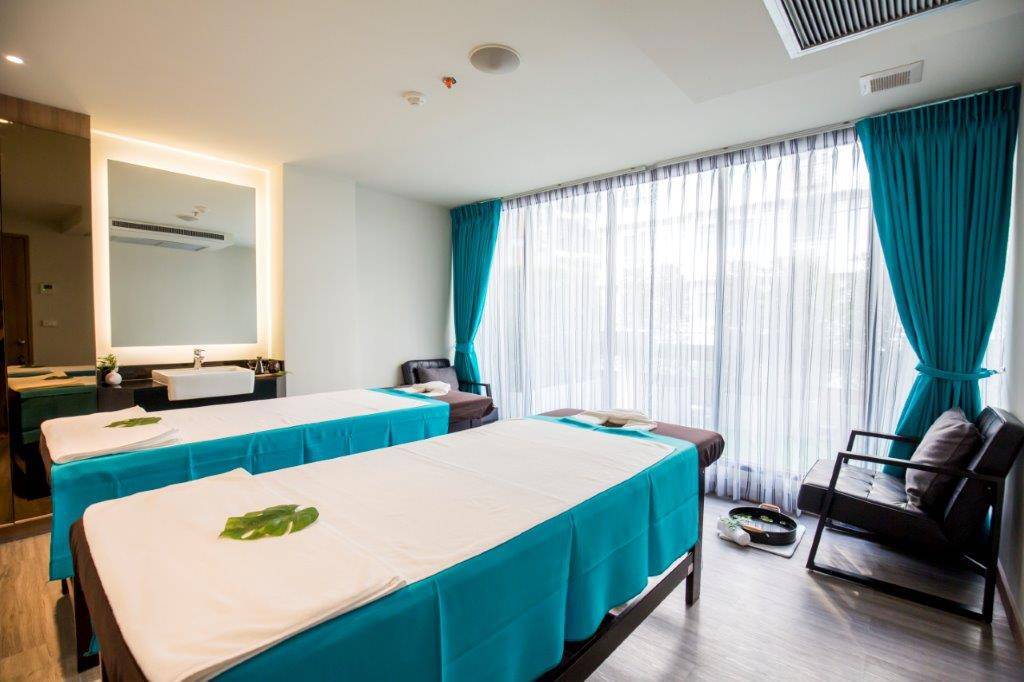 Cross Vibe Bangkok Sukhumvit Hotel 