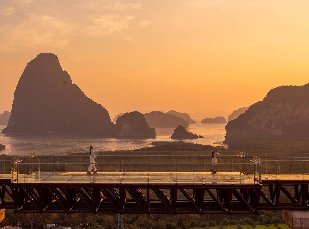 Beyond Skywalk Nangshi