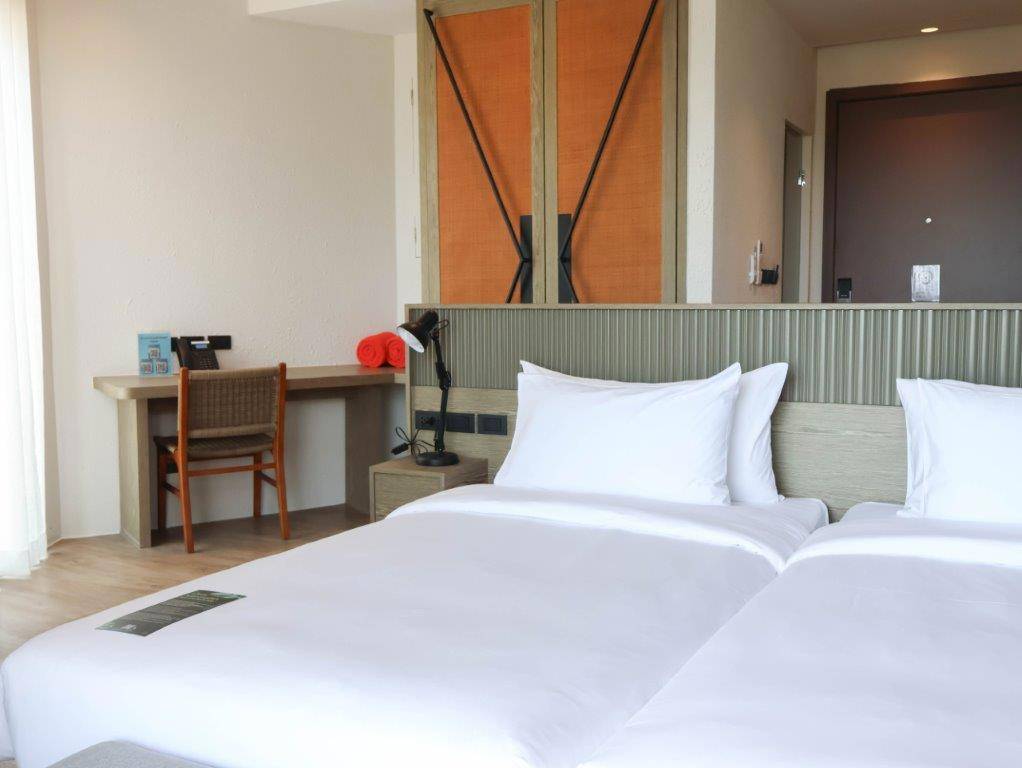 Beyond Skywalk Nangshi