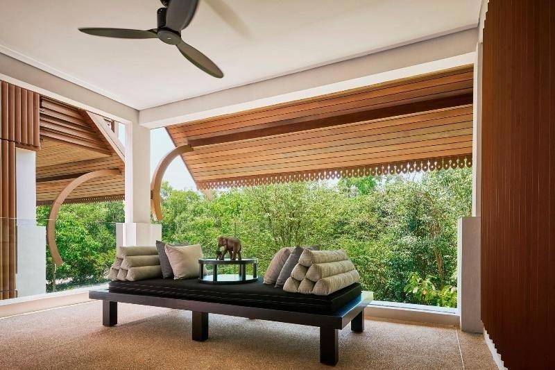 The Ritz-Carlton; Koh Samui