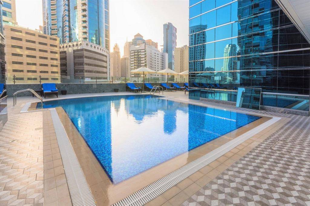 Golden Tulip Media Hotel