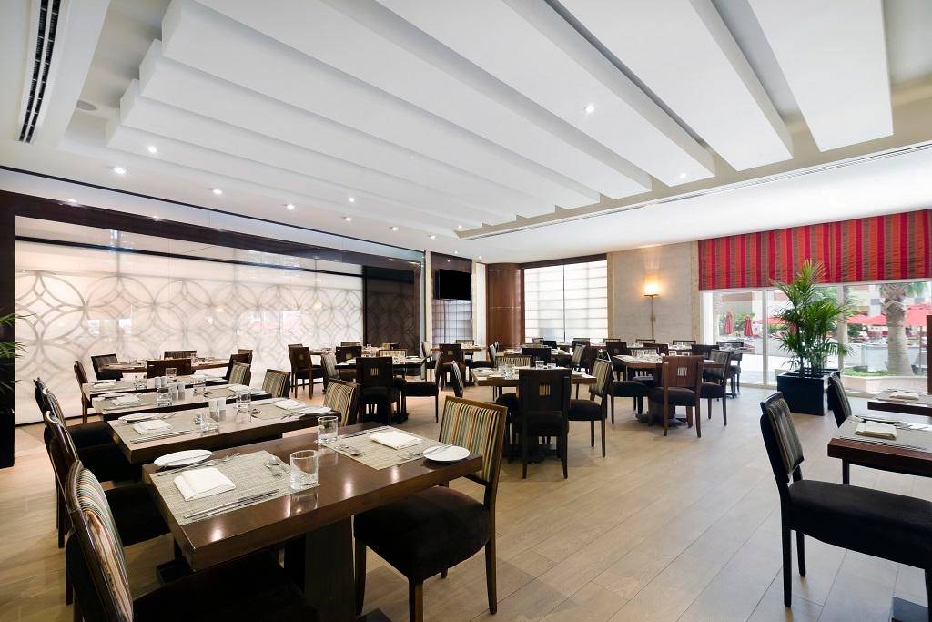 Khalidiya Palace Rayhaan by Rotana