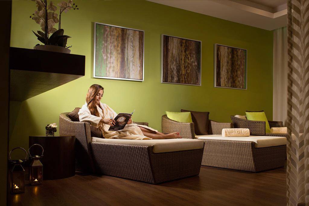 Khalidiya Palace Rayhaan by Rotana