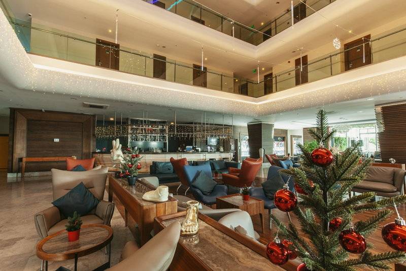 SeaShell Resort & Spa