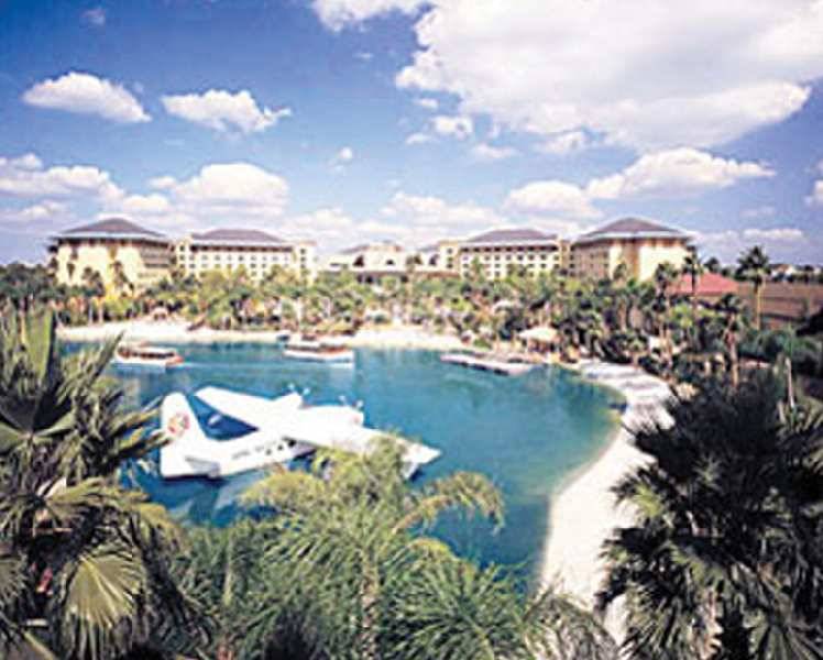Loews Royal Pacific Resort at Universal Orlando Resort