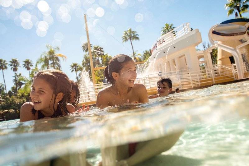 Loews Royal Pacific Resort at Universal Orlando Resort