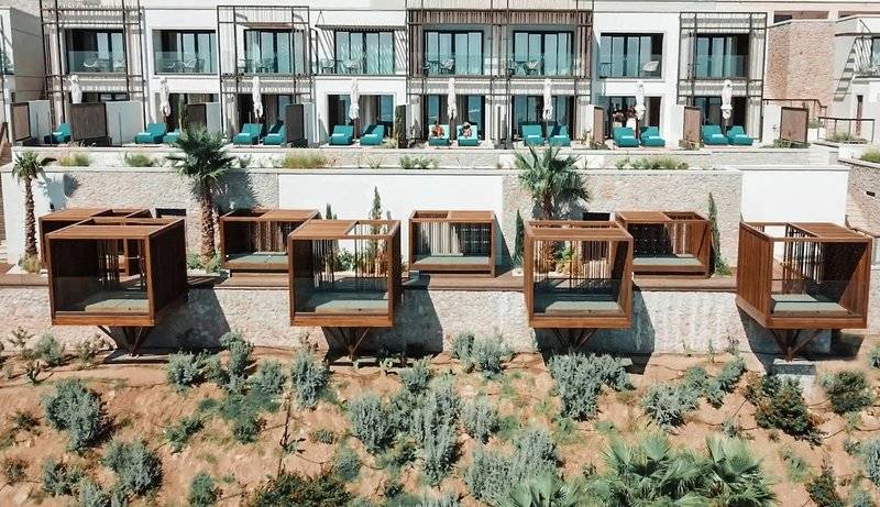 Mitsis Summer Palace