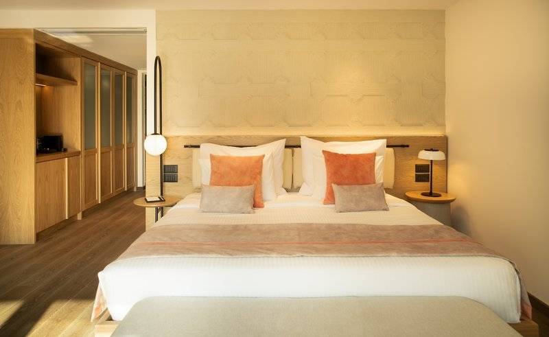 Mitsis Summer Palace