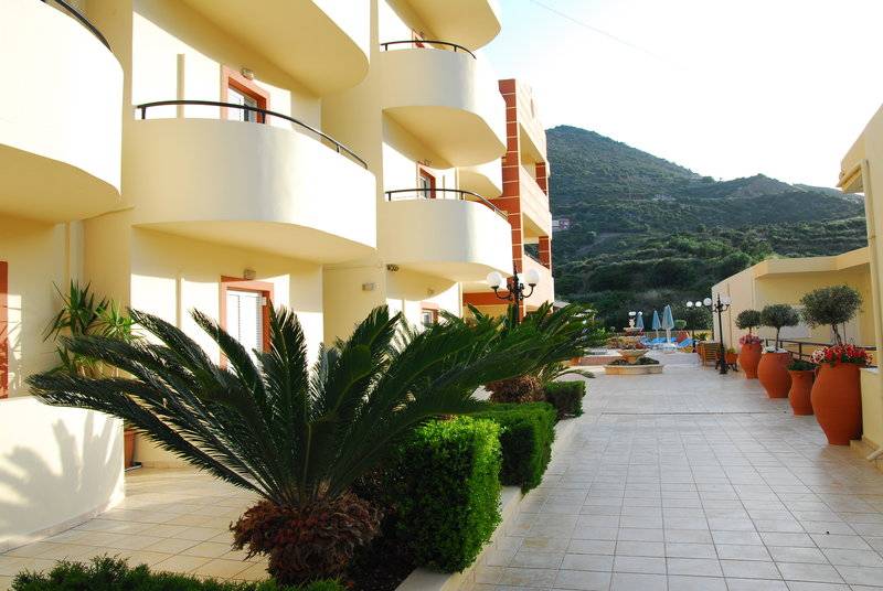 Elpis Studio Apartments