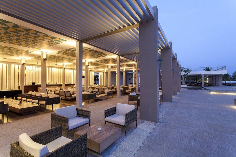 Amaya Beach Passikudah