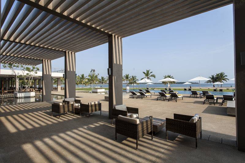 Amaya Beach Passikudah