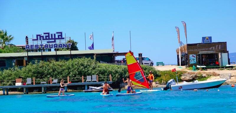 Maya Bistro Hotel Beach