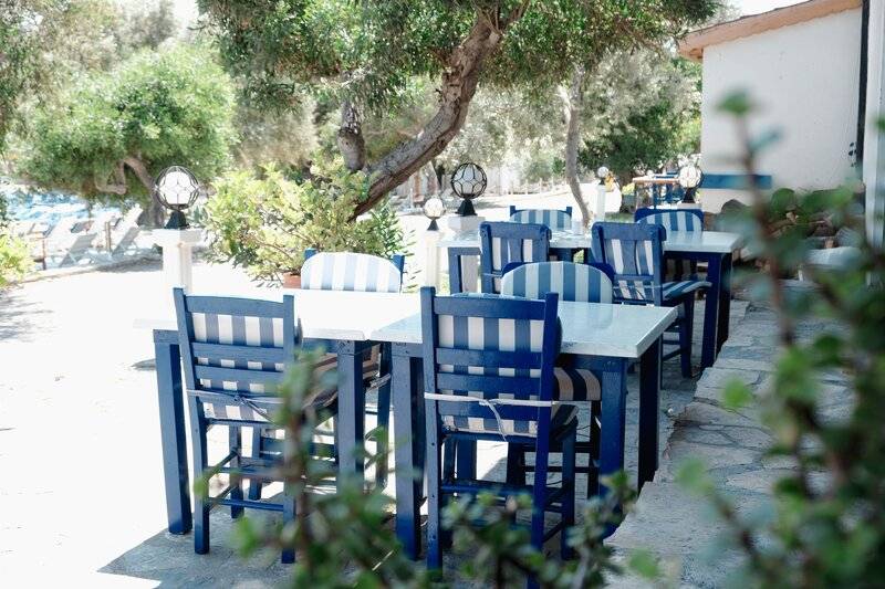 Maya Bistro Hotel Beach