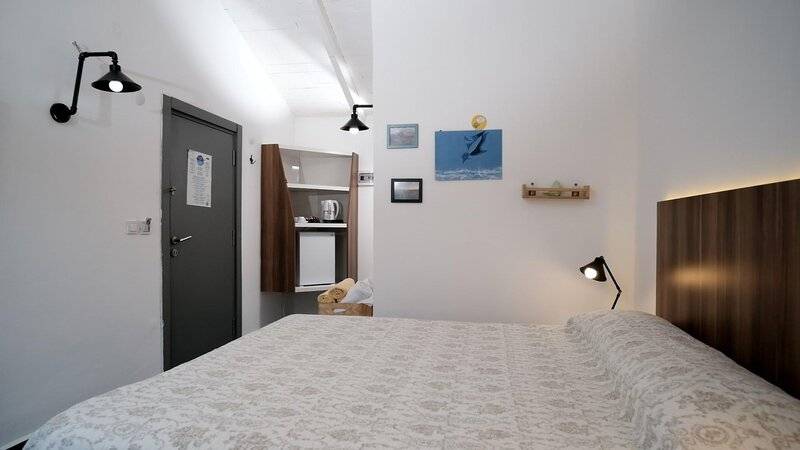 Maya Bistro Hotel Beach