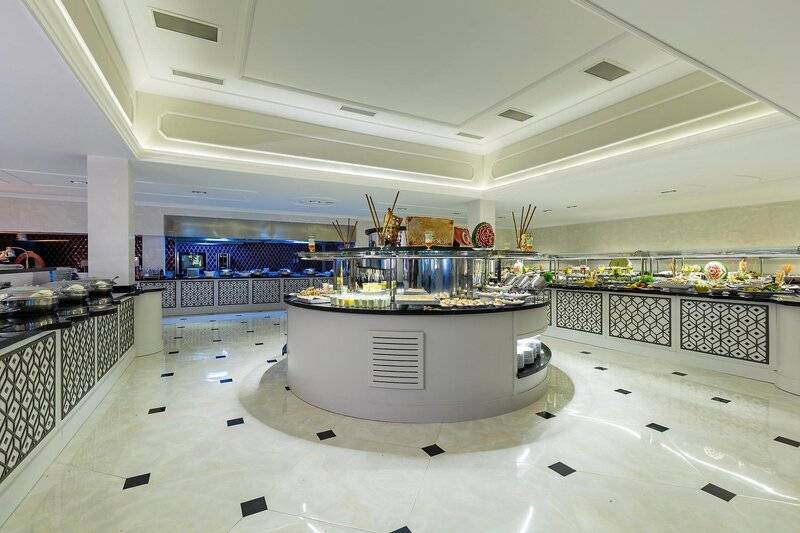 Long Beach Club Nature