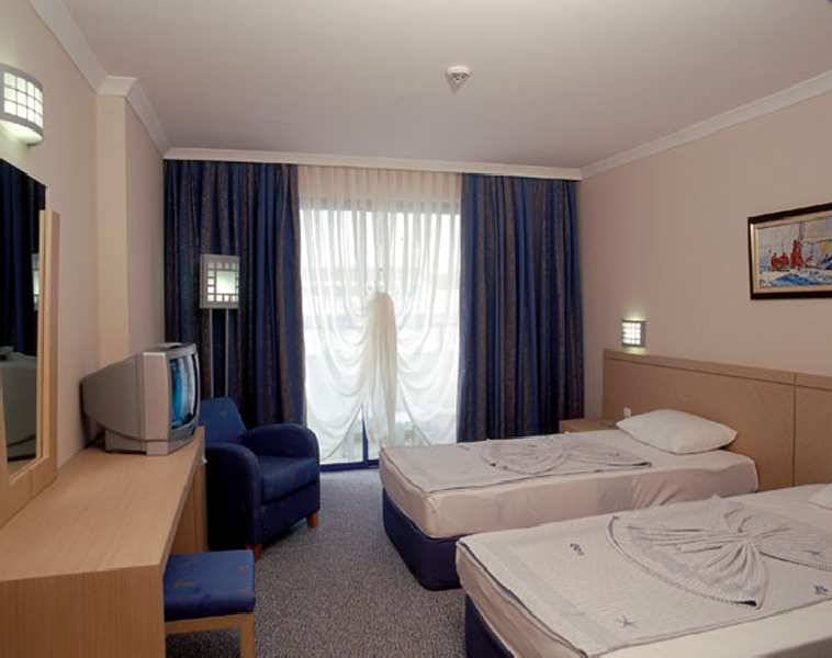 Catamaran Resort Hotel