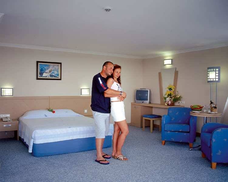 Catamaran Resort Hotel