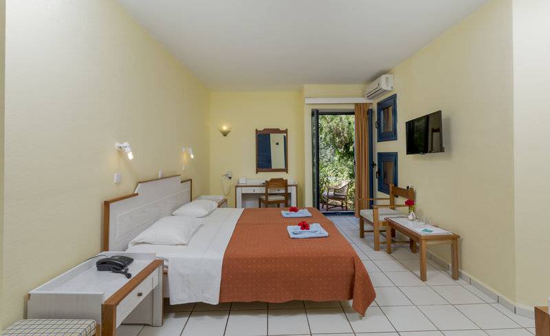 Dessole Dolphin Bay Resort