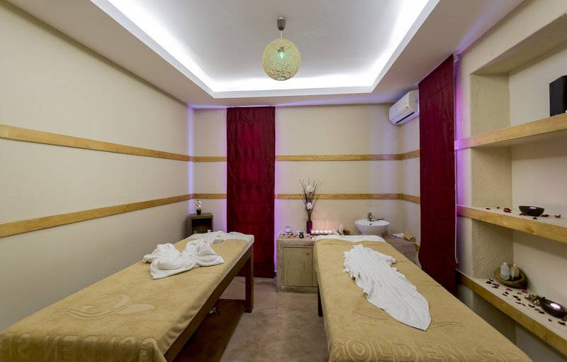 Dessole Dolphin Bay Resort