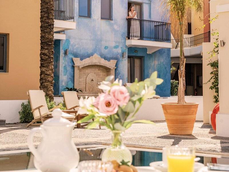 Grecotel Plaza Beach House