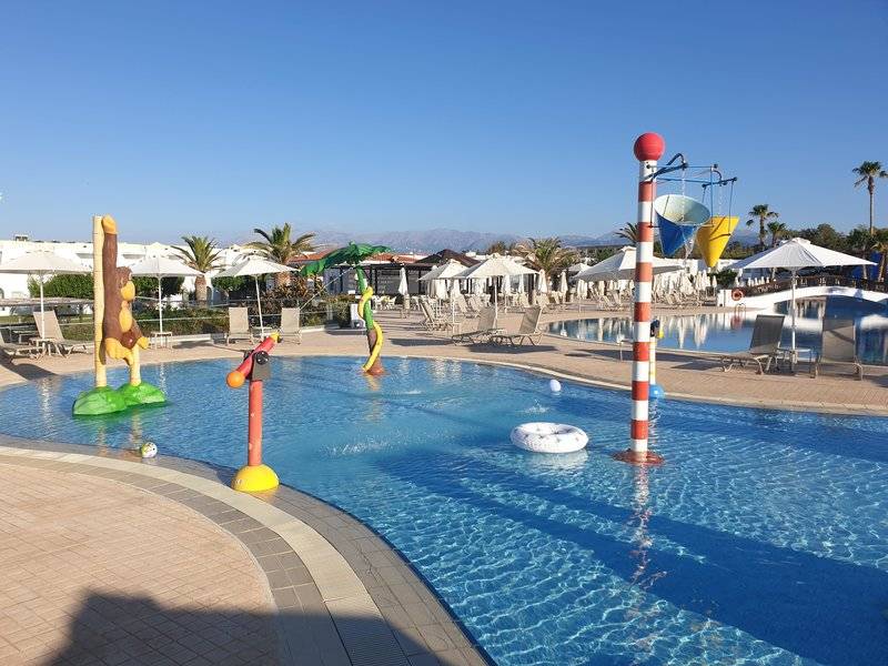 Atlantica Ocean Beach Resort