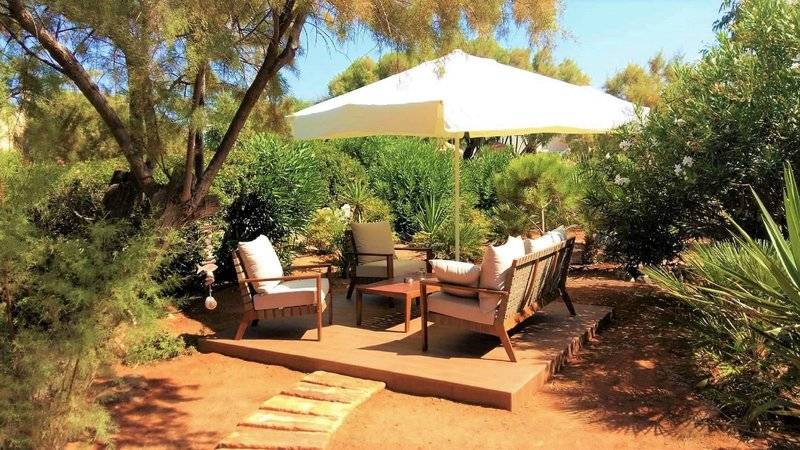 Zorbas Beach Village Hotel