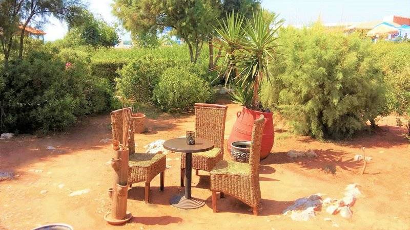 Zorbas Beach Village Hotel