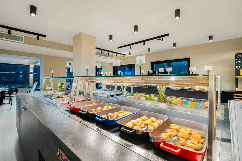 Harmony e Rock Hotel