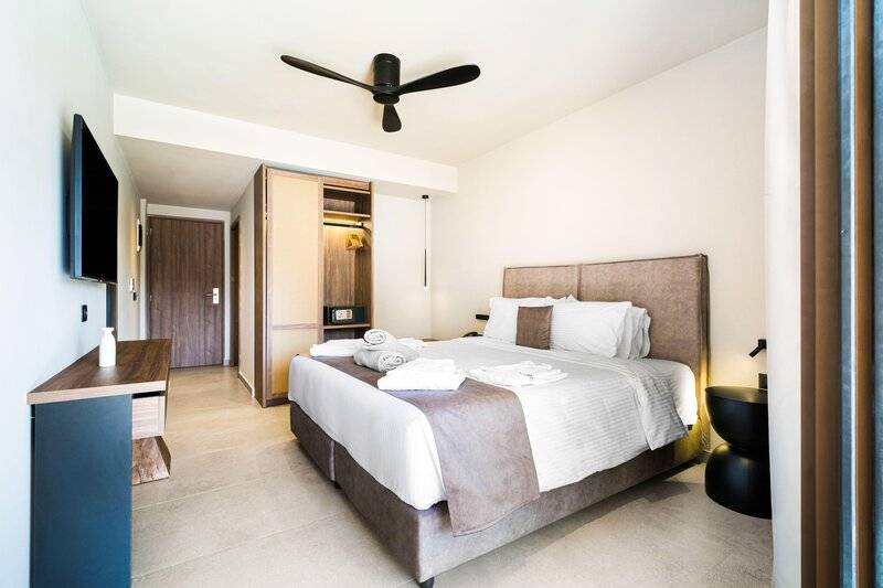 Harmony e Rock Hotel